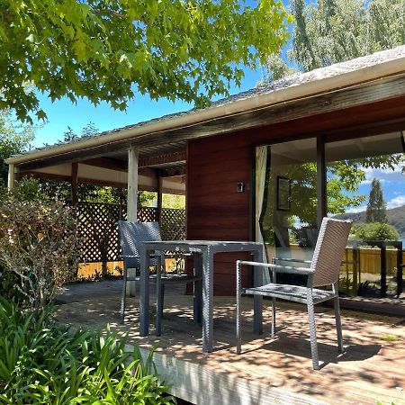 Motuoapa Bay Chalets Turangi Exteriör bild
