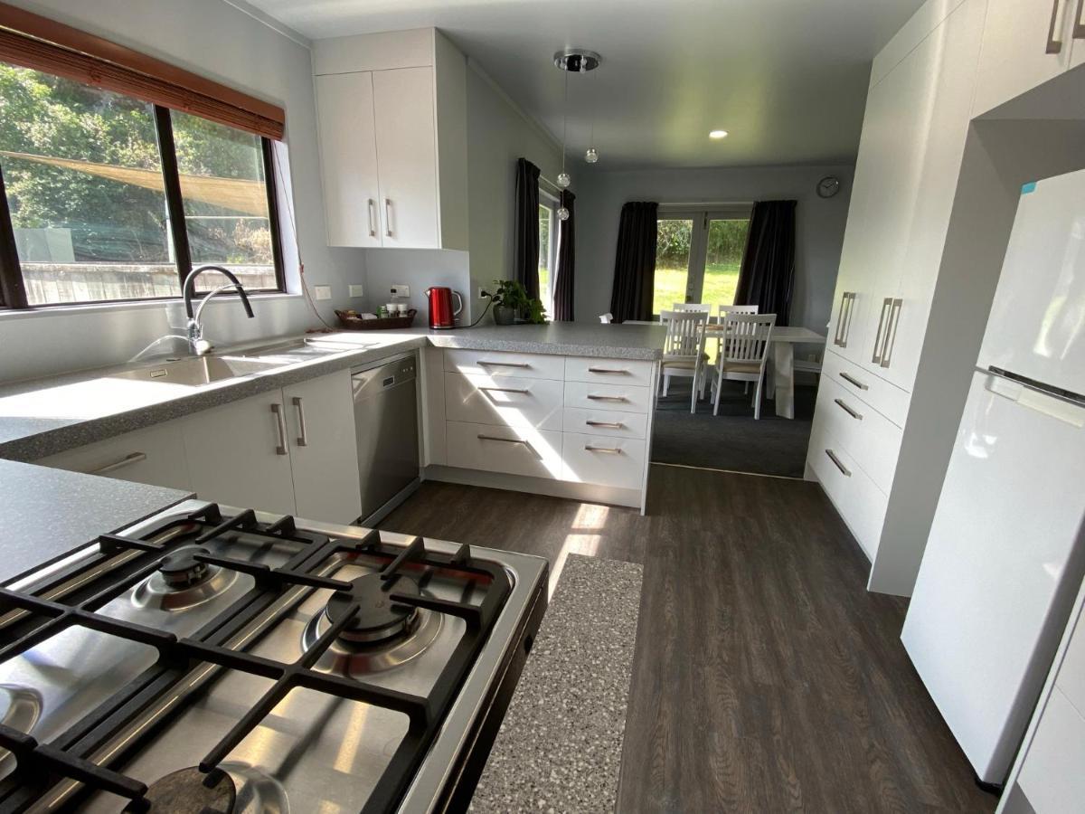 Motuoapa Bay Chalets Turangi Exteriör bild