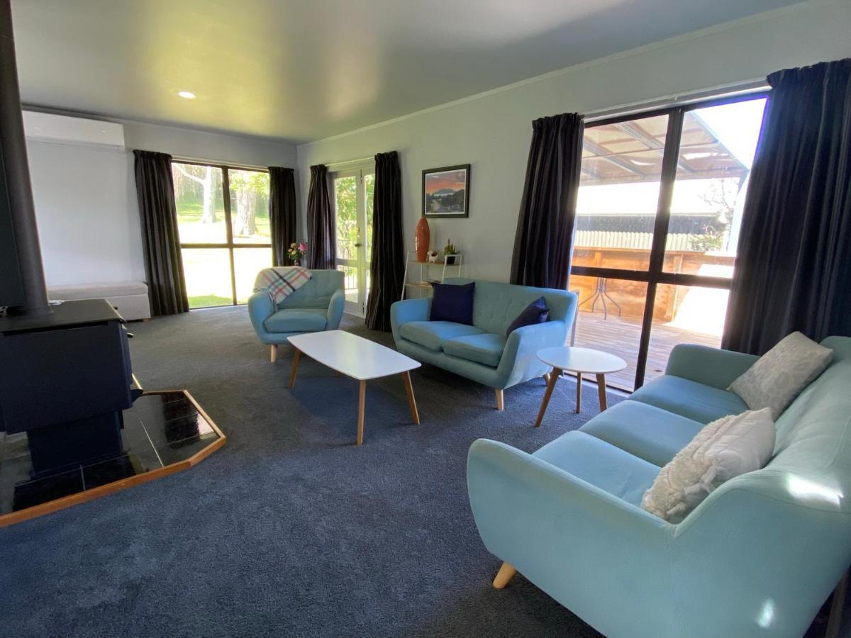 Motuoapa Bay Chalets Turangi Exteriör bild
